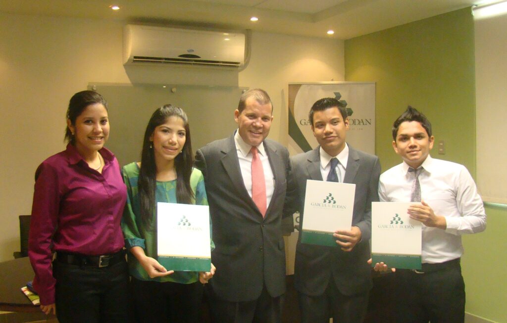 Beca García & Bodán