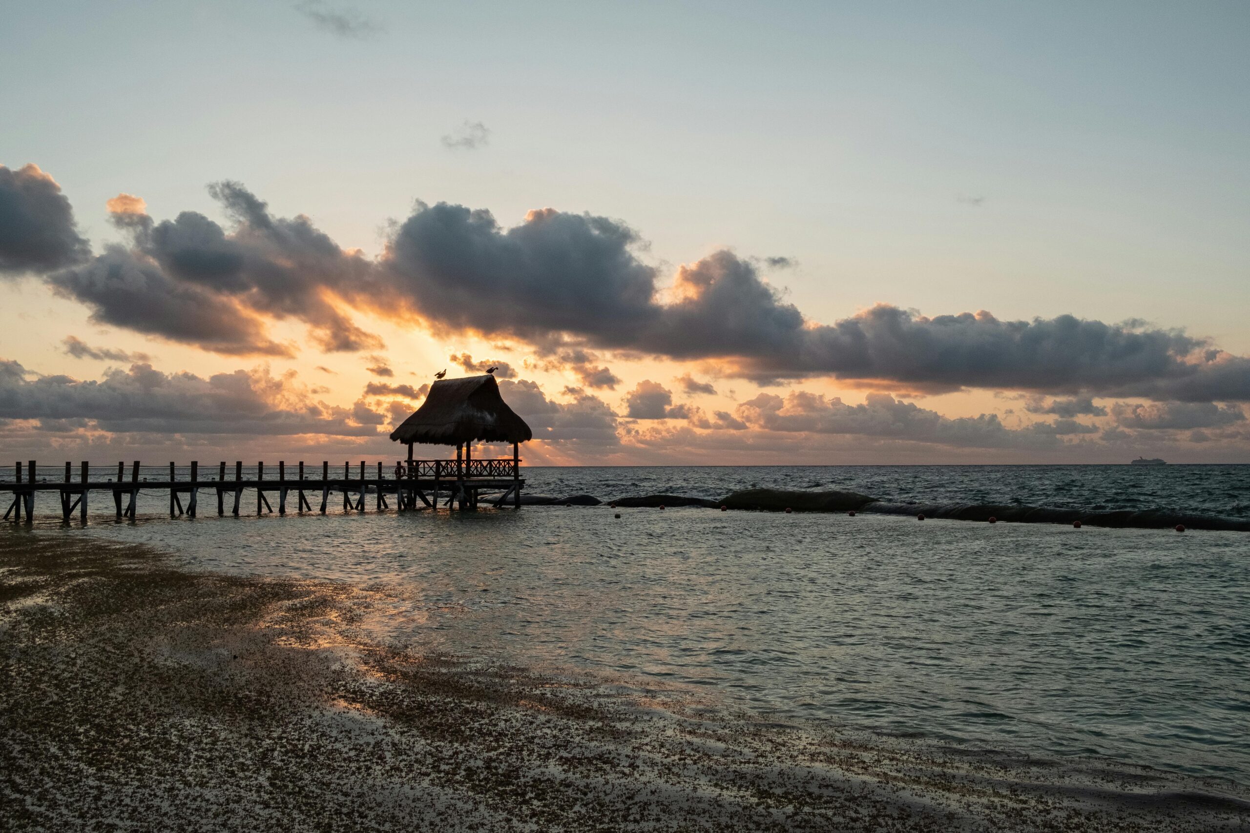 San Juan del Sur City (Nicaragua) Hall will contract services for the construction of a boardwalk