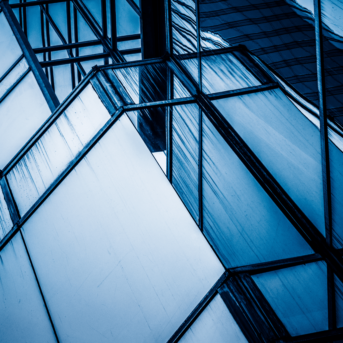 LexLatin | GarciaBodan fortalece su estrategia regional desde El Salvador con David Claros como socio director