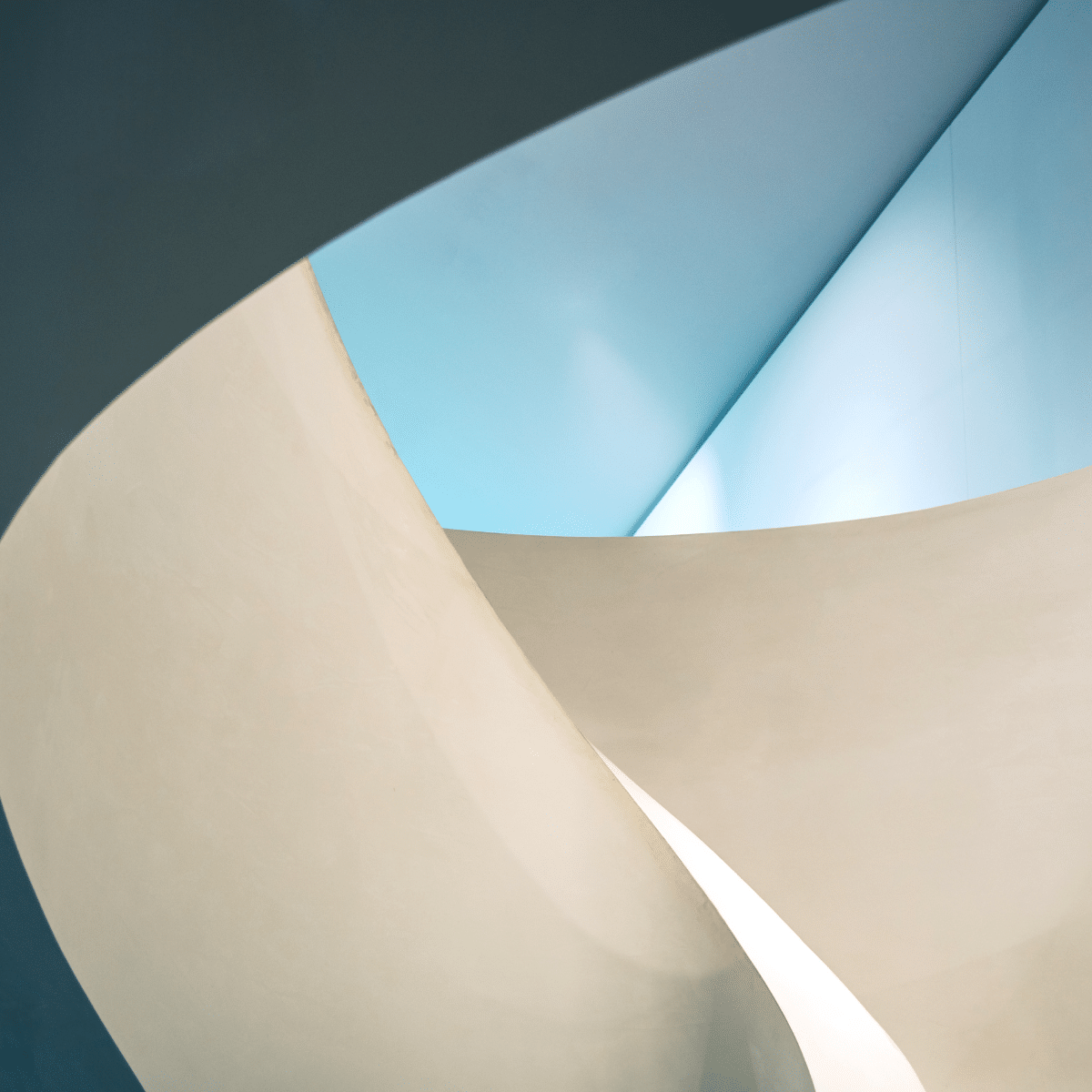 Business Magazine | Legal Certainty for Investment: CECAMPI and Opportunities 2026